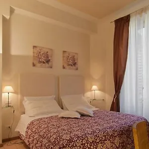 Bed & Bed Peterson ** Firenze