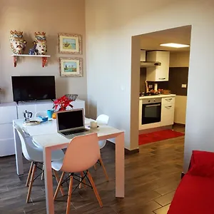 Apartament La Terrazza Di Leda Katania